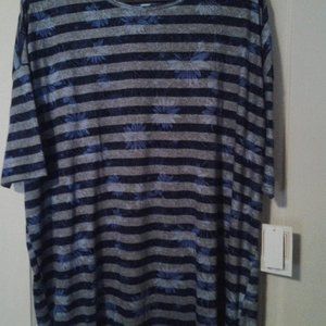 LuLaRoe Irma Tunic Size Medium ... NWT!